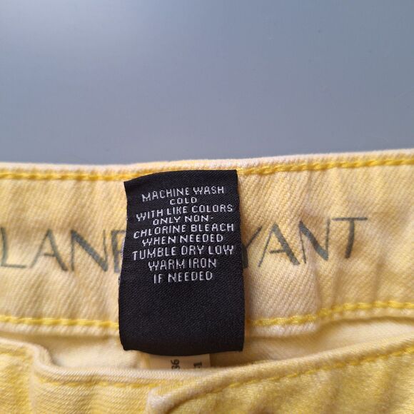 Lane Bryant Yellow Denim Bermuda Shorts Ladies Size 16 Raw Hem - Picture 7 of 12